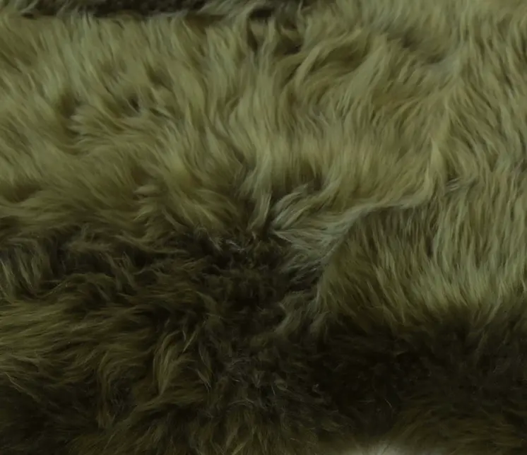 2' X 3' Dark Green New Zealand Lambs Wool Area Rug