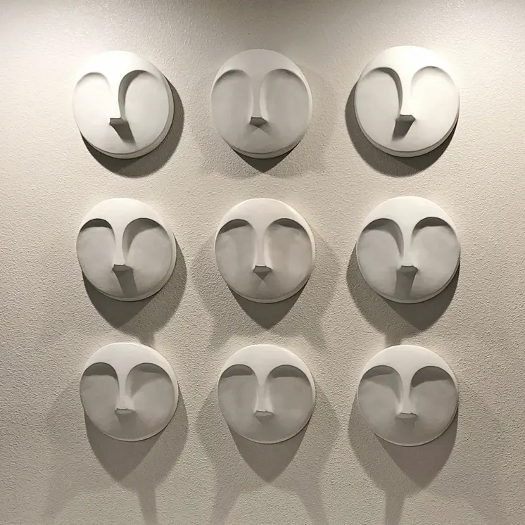 10" White Ceramic Face Round Wall Decor