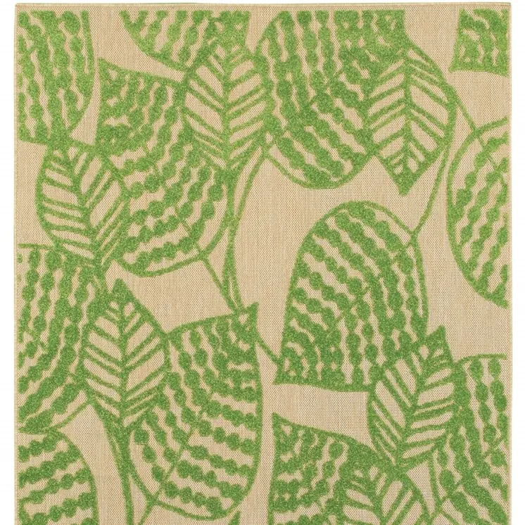 4' X 5' Green Floral Indoor Outdoor Area Rug