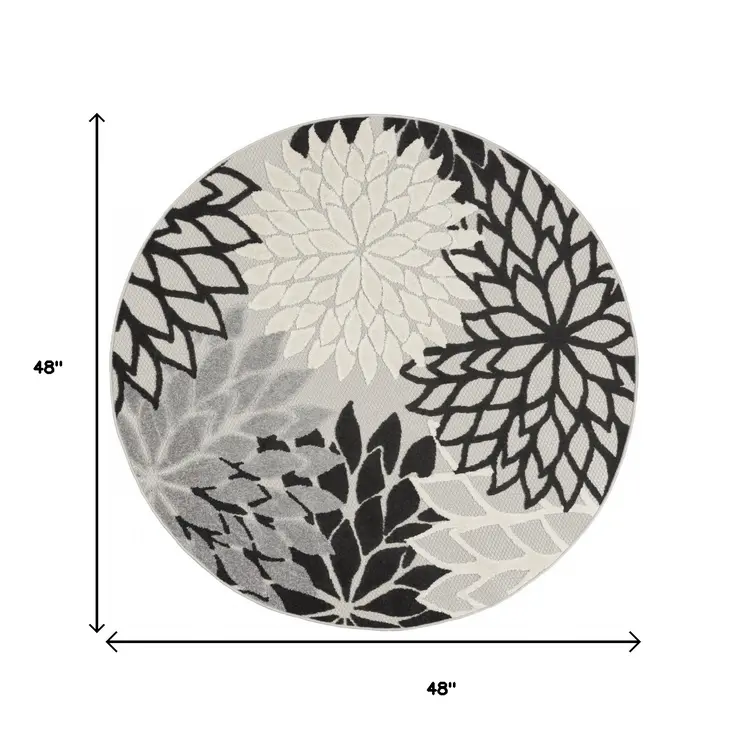 4' Black And White Round Indoor Outdoor Area Rug