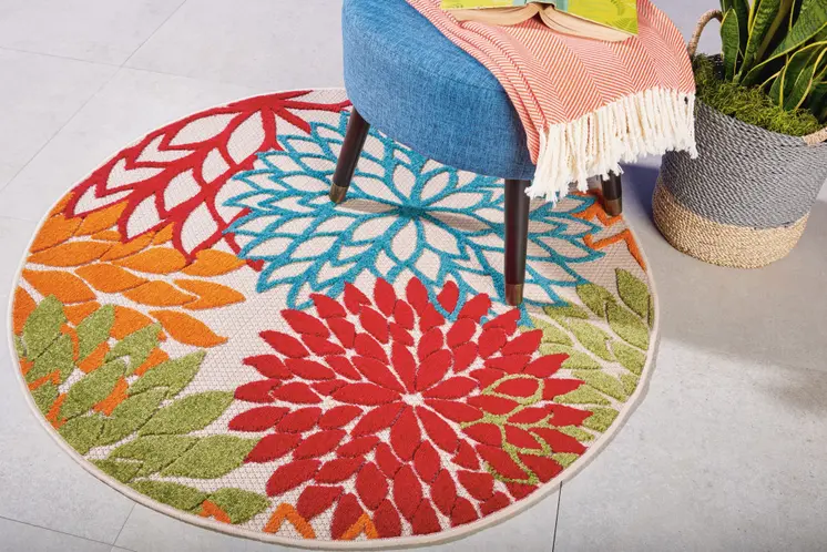 4' Green And Ivory Round Indoor Outdoor Area Rug
