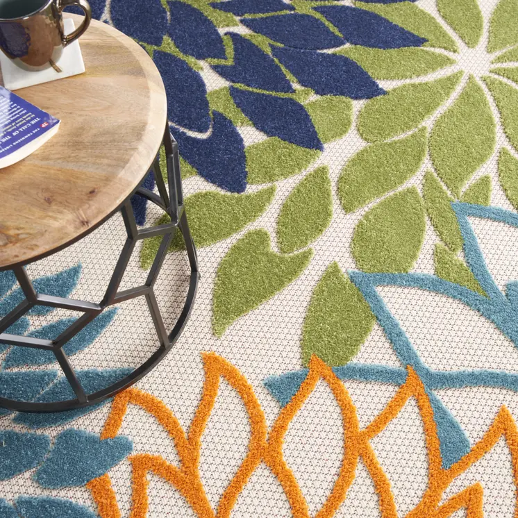 8' Ivory And Blue Round Indoor Outdoor Area Rug