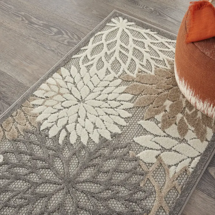 3' X 4' Gray And Ivory Floral Indoor Outdoor Area Rug