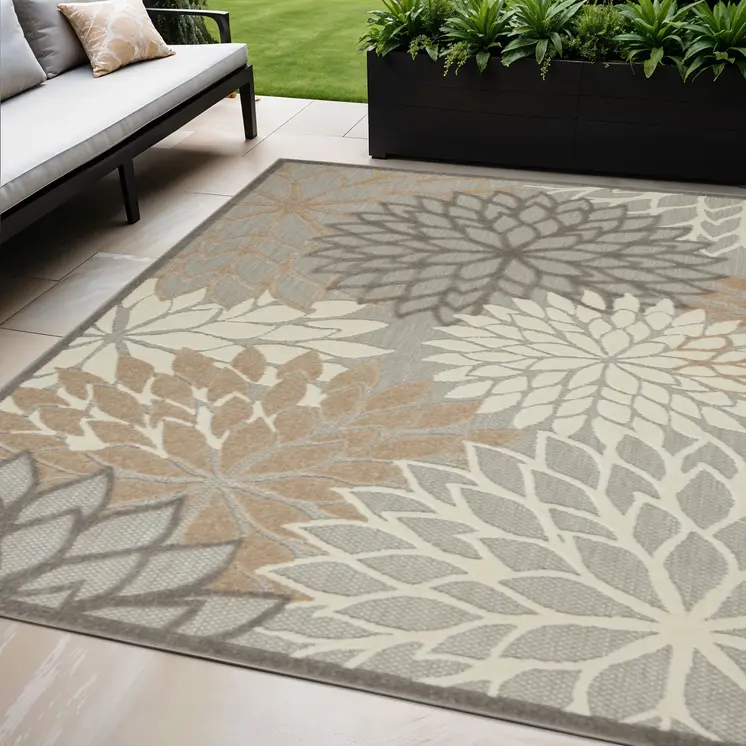 5' X 8' Gray And Ivory Floral Indoor Outdoor Area Rug