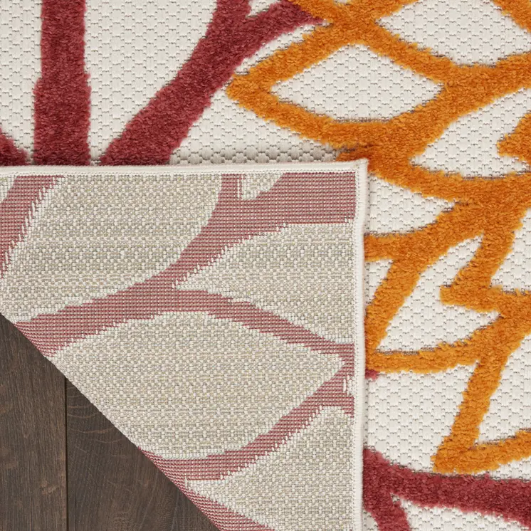 6' X 9' Green And Ivory Indoor Outdoor Area Rug