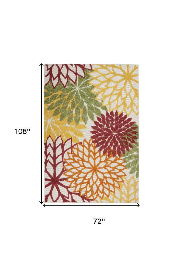 6' X 9' Green And Ivory Indoor Outdoor Area Rug