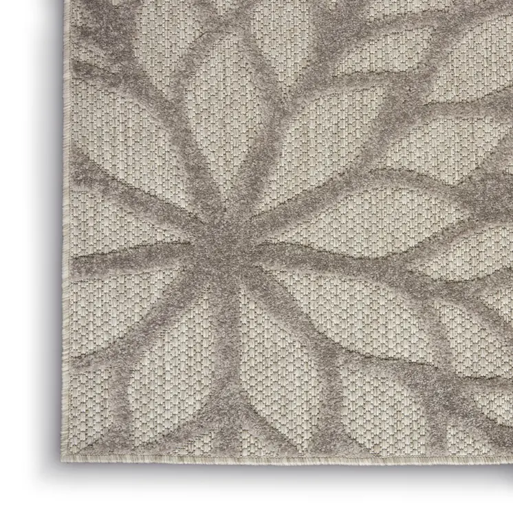 4' X 6' Gray Indoor Outdoor Area Rug