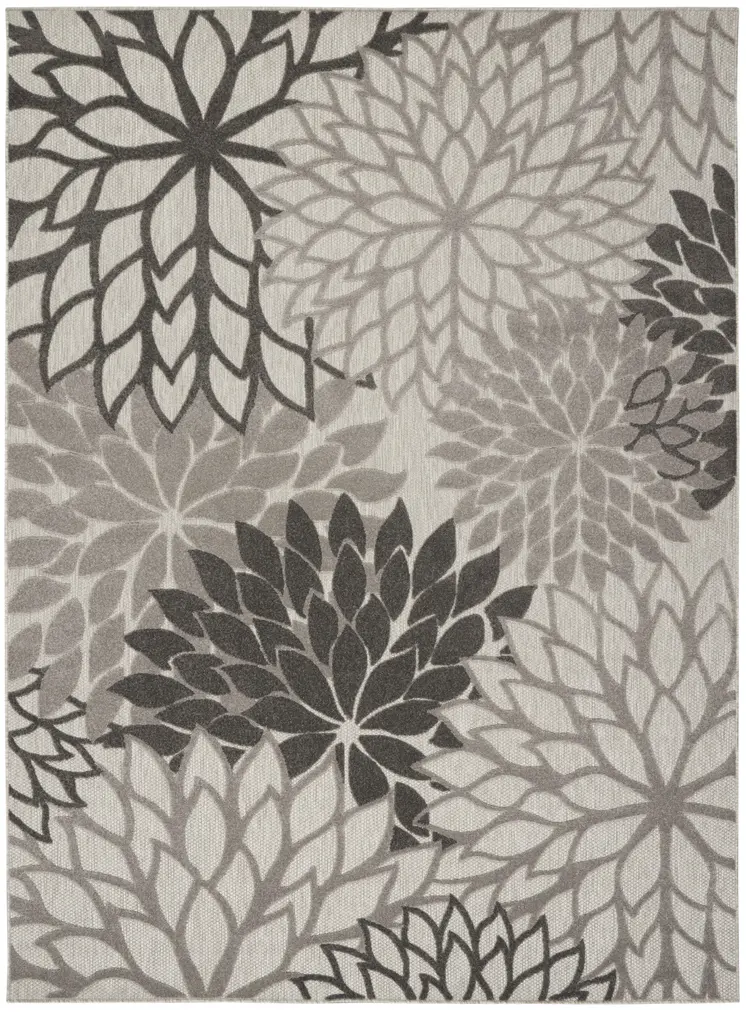 7' X 10' Gray Indoor Outdoor Area Rug
