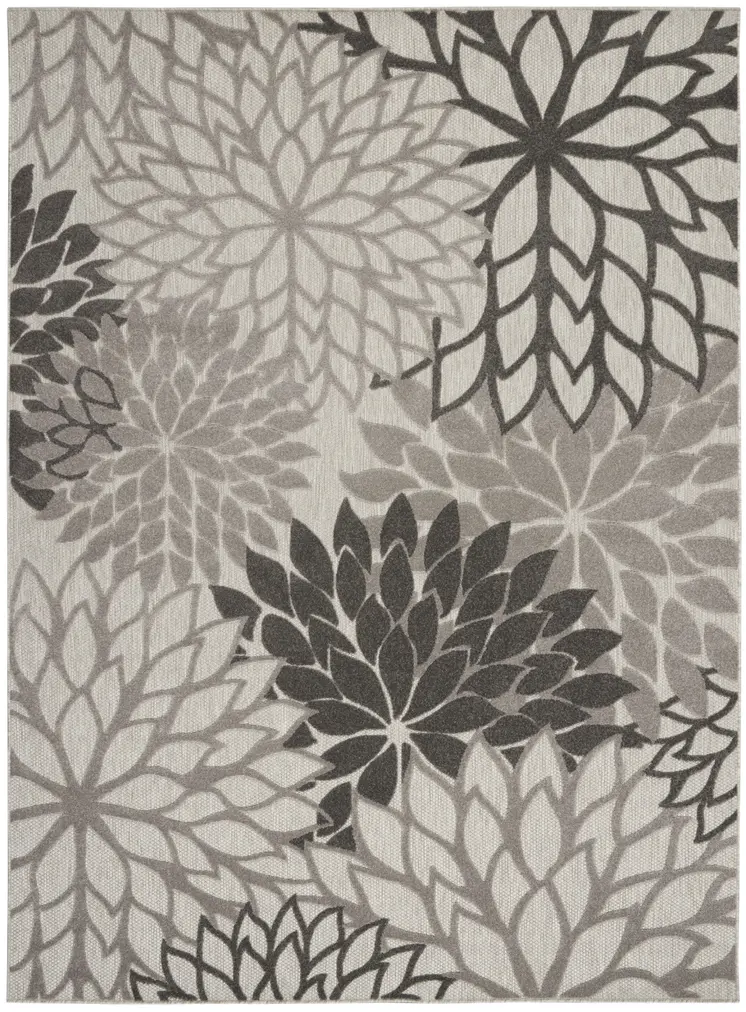 7' X 10' Gray Indoor Outdoor Area Rug