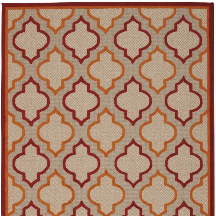 4' X 6' Red And Ivory Indoor Outdoor Area Rug