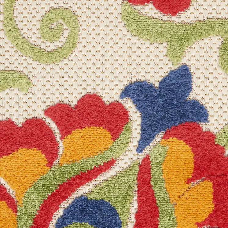6' Green And Ivory Indoor Outdoor Area Rug