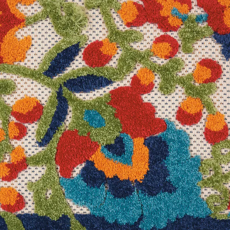 3' X 4' Green And Ivory Indoor Outdoor Area Rug