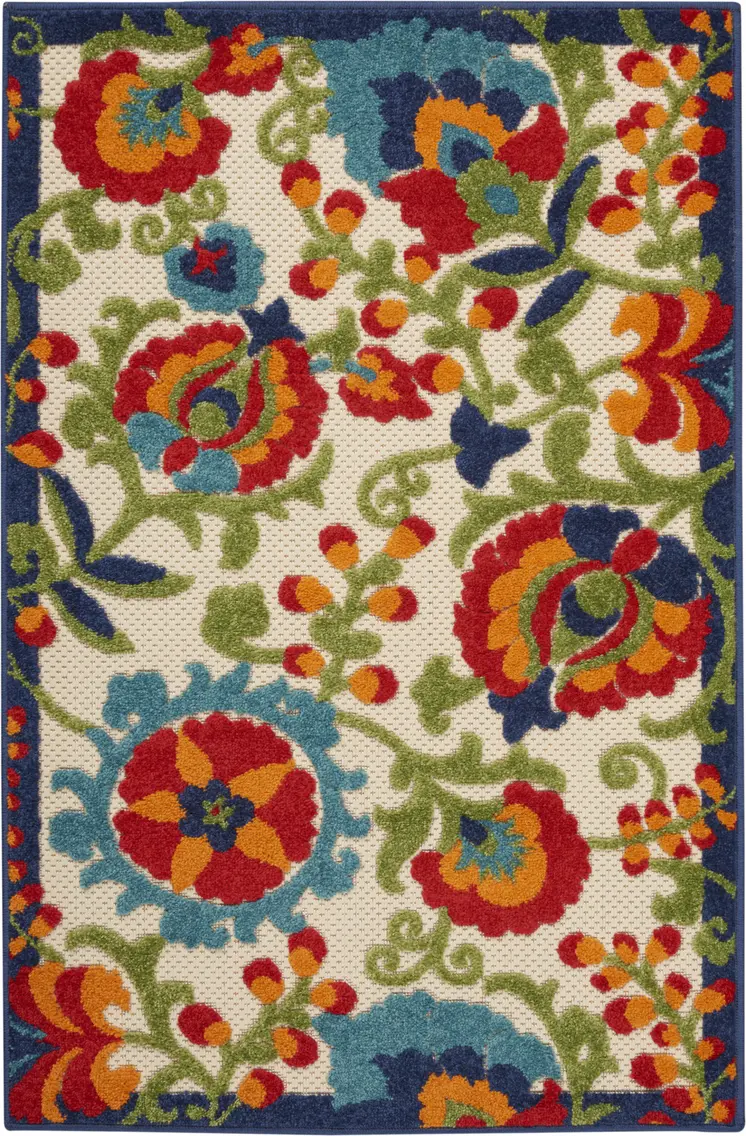 3' X 4' Green And Ivory Indoor Outdoor Area Rug