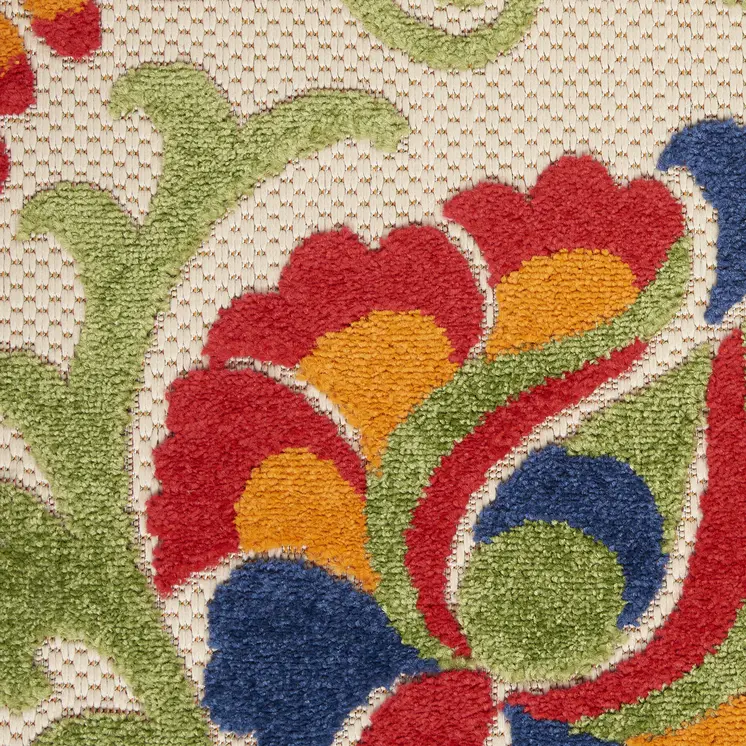 5' X 8' Green And Ivory Floral Indoor Outdoor Area Rug