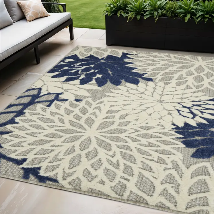 4' X 6' Ivory And Blue Indoor Outdoor Area Rug