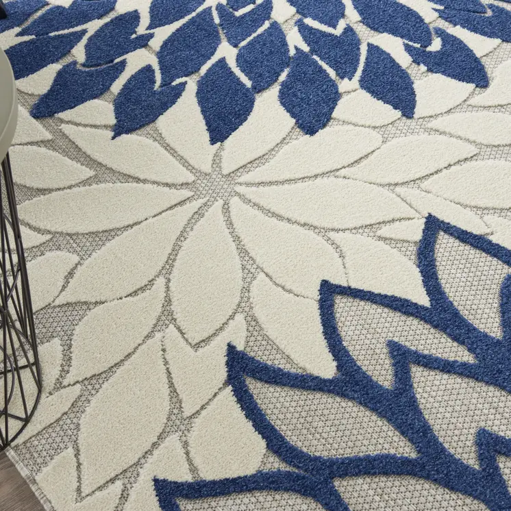 8' X 11' Ivory And Blue Indoor Outdoor Area Rug