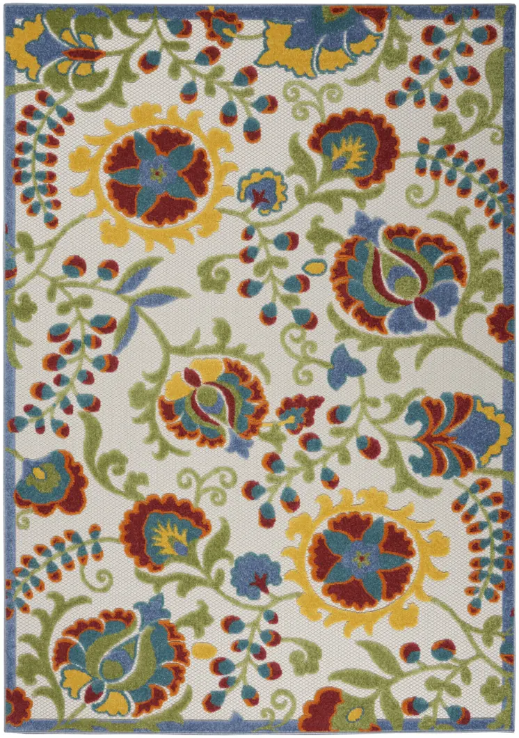 4' X 6' Green And Ivory Indoor Outdoor Area Rug