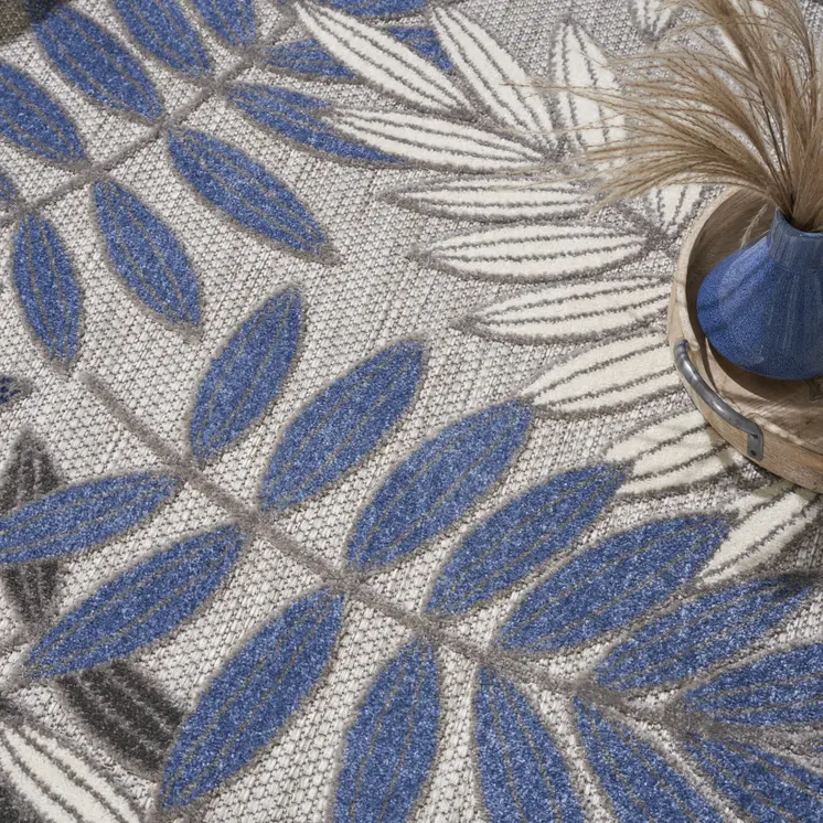 5' X 7' Blue And Gray Floral Indoor Outdoor Area Rug