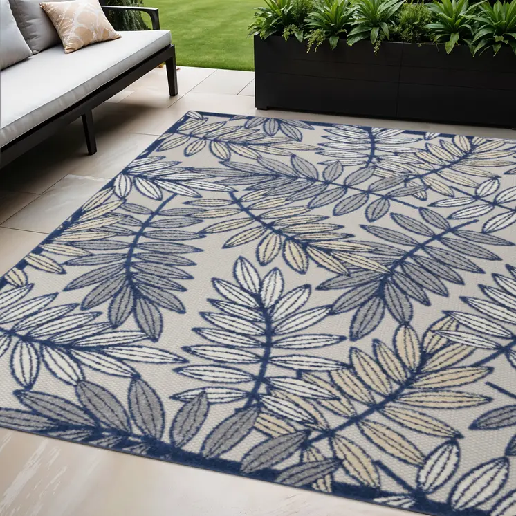 5' X 8' Ivory And Blue Floral Indoor Outdoor Area Rug