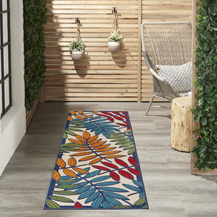 8' Ivory And Blue Floral Indoor Outdoor Area Rug