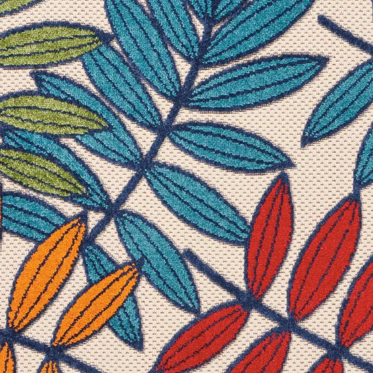 5' X 8' Ivory And Blue Floral Indoor Outdoor Area Rug