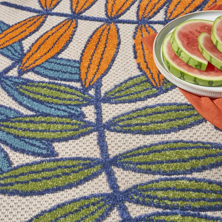 5' Ivory And Blue Round Floral Indoor Outdoor Area Rug