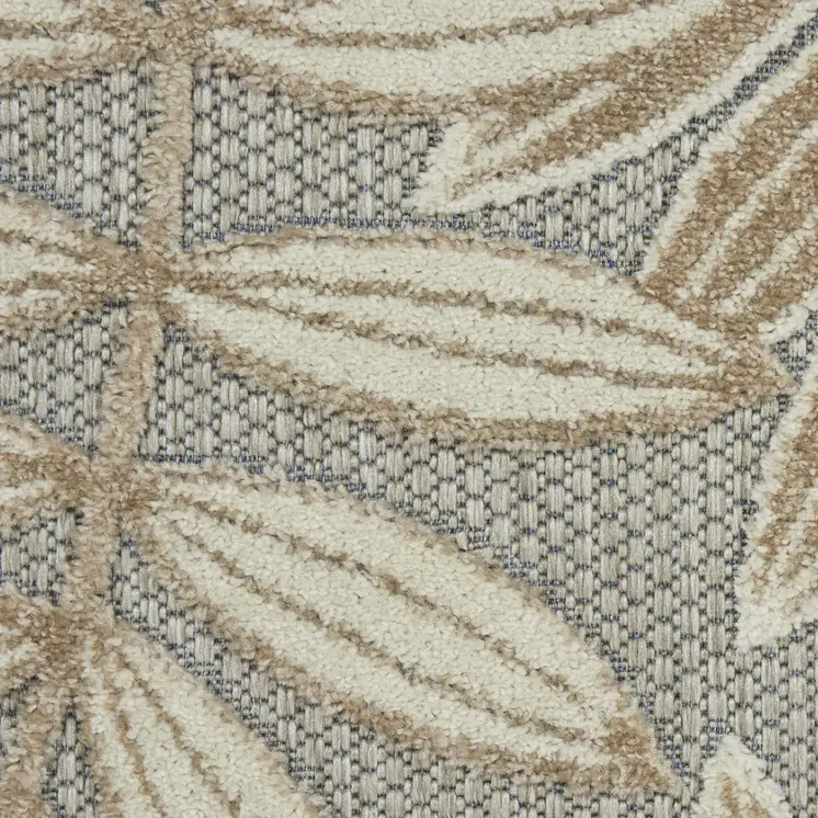 4' X 6' Gray And Ivory Floral Indoor Outdoor Area Rug