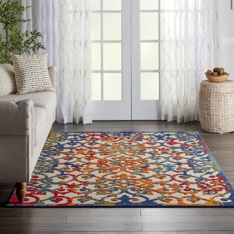 4' X 6' Ivory And Blue Indoor Outdoor Area Rug