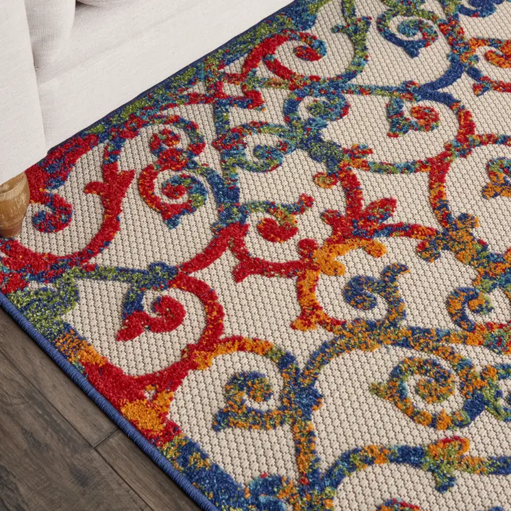 5' X 8' Ivory And Blue Indoor Outdoor Area Rug