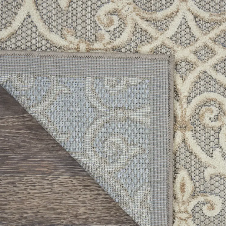 6' Gray And Ivory Indoor Outdoor Area Rug
