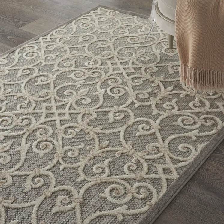 5' X 8' Gray And Ivory Indoor Outdoor Area Rug