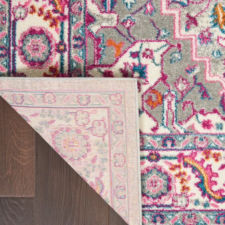5' X 7' Light Gray And Pink Medallion Area Rug