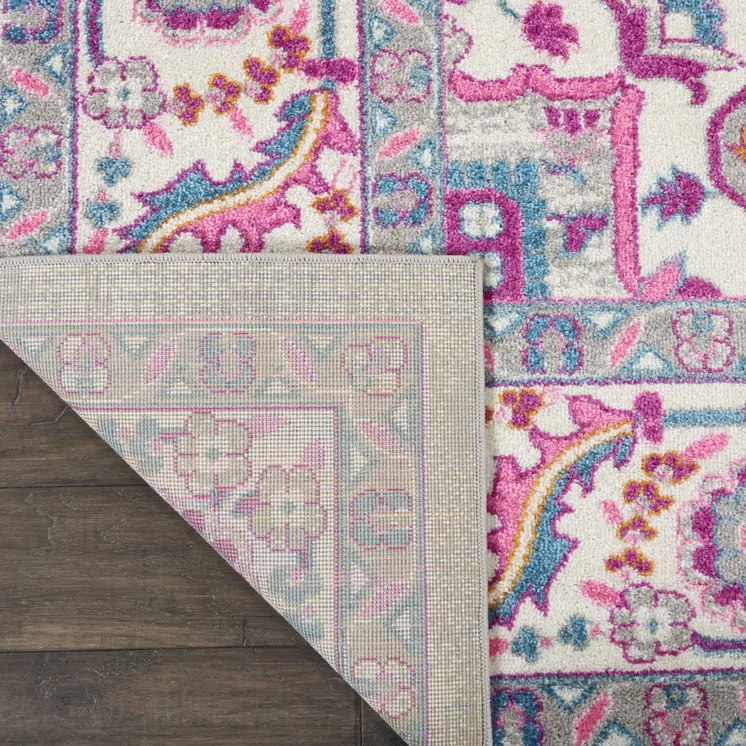 8' X 10' Light Gray And Pink Medallion Area Rug