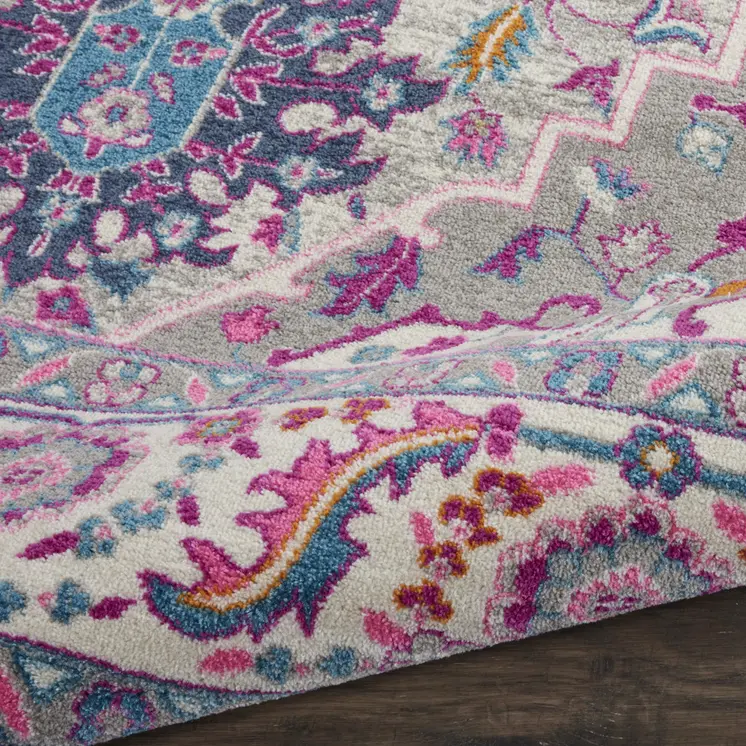 8' X 10' Light Gray And Pink Medallion Area Rug