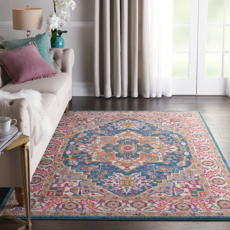 4' X 6' Teal And Ivory Medallion Distressed Area Rug