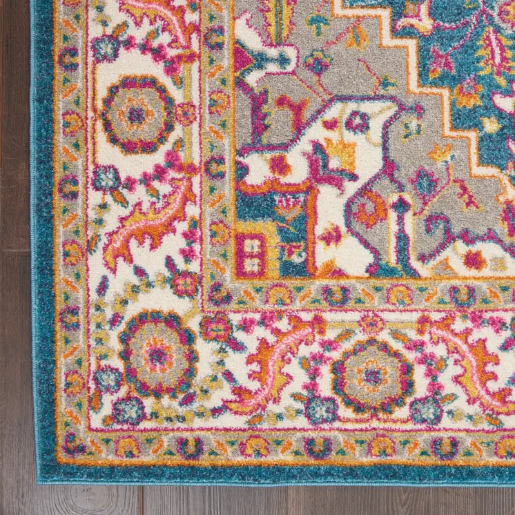 5' X 7' Teal And Ivory Medallion Distressed Area Rug