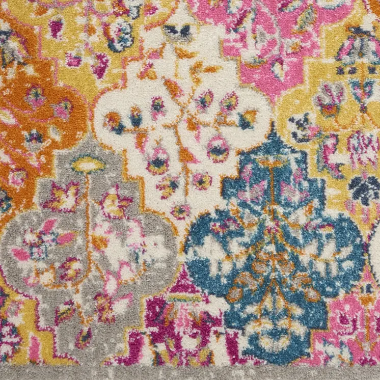 4' X 6' Gray Blue And Orange Quatrefoil Distressed Area Rug