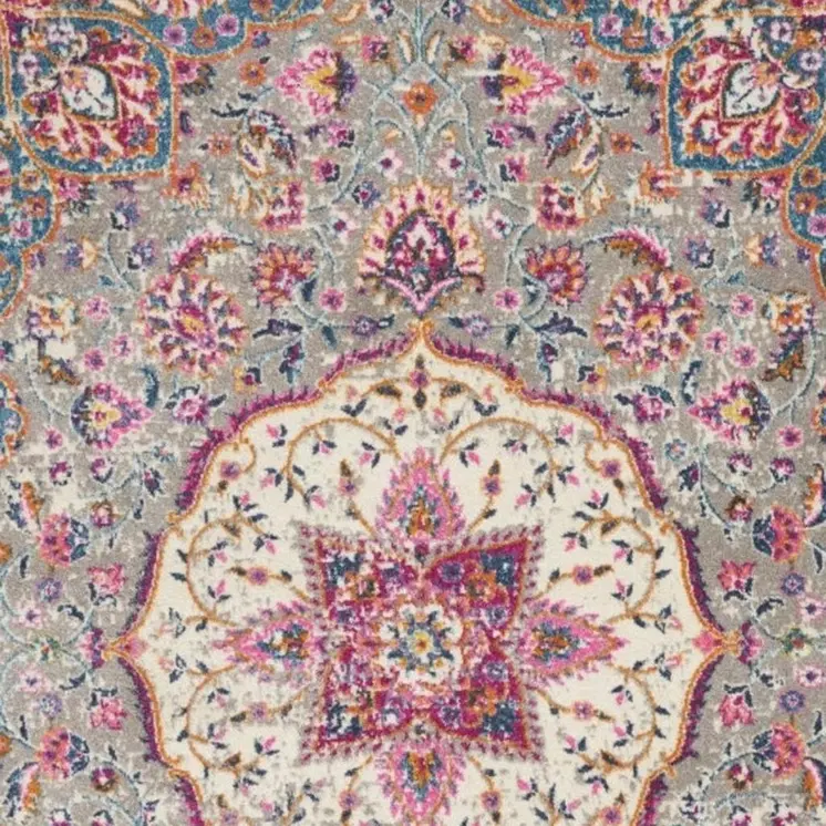 8' X 10' Gray And Ivory Medallion Area Rug