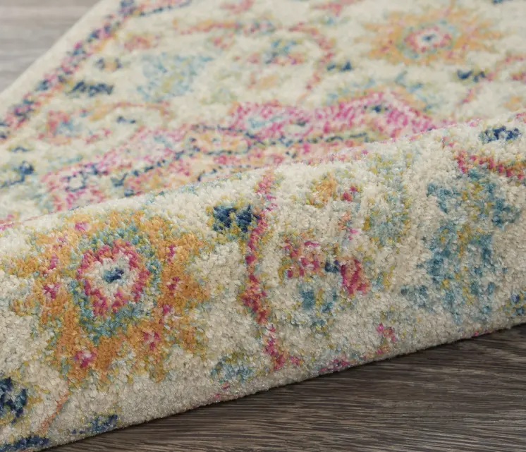 2' X 3' Pink And Ivory Southwestern Distressed Area Rug