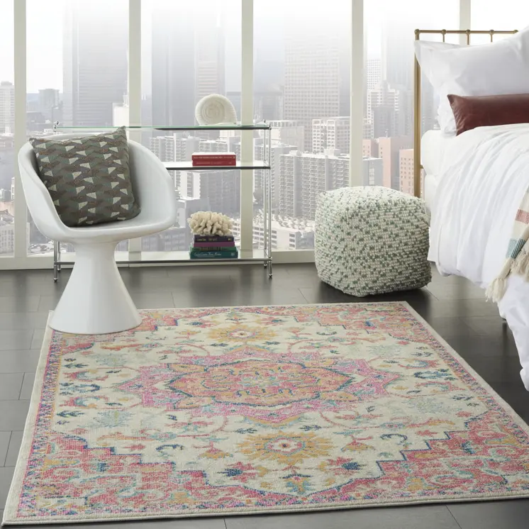 4' X 6' Pink And Ivory Southwestern Distressed Area Rug