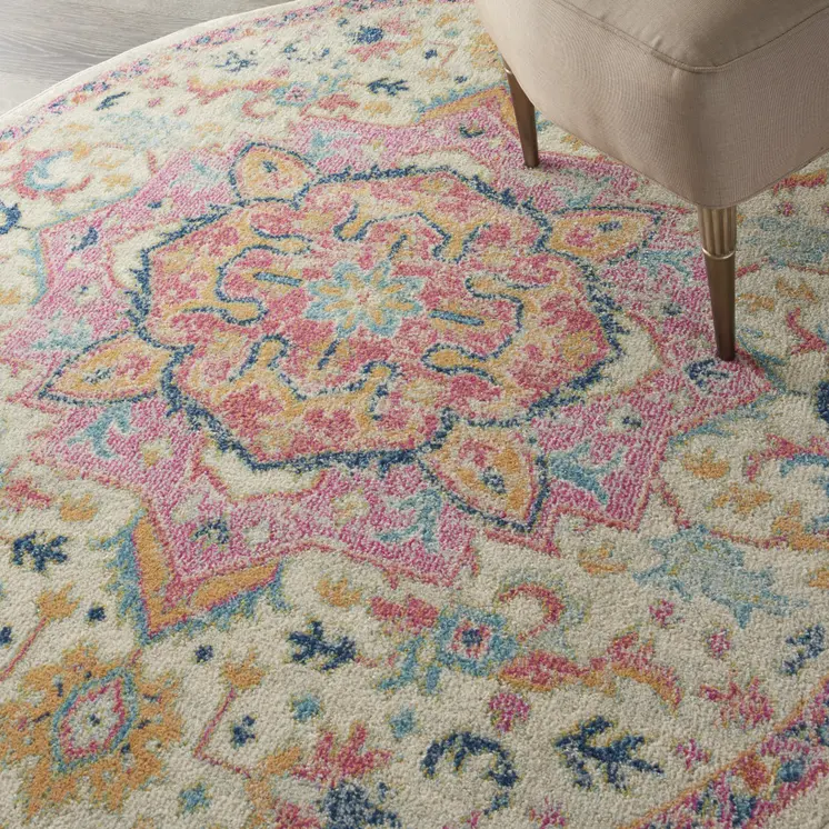 5' Pink And Ivory Southwestern Distressed Round Rug
