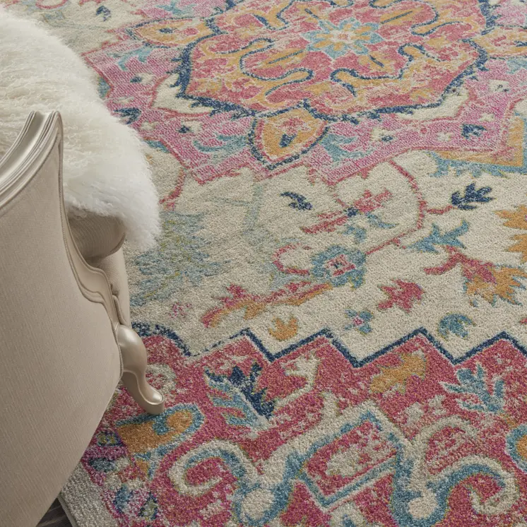 8' X 10' Pink And Ivory Southwestern Distressed Area Rug