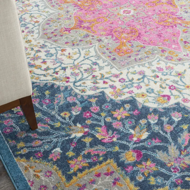 8' X 10' Blue And Ivory Medallion Distressed Area Rug