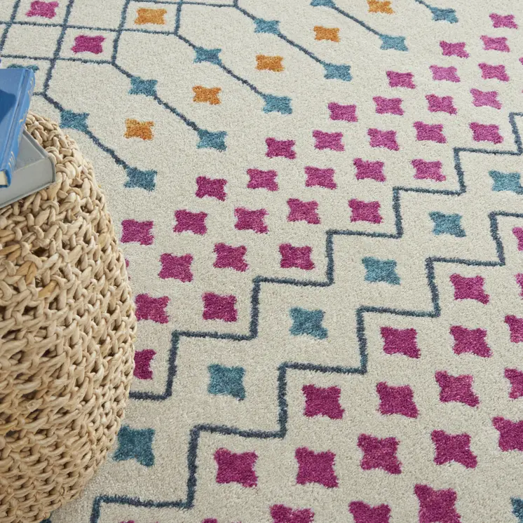 8' X 10' Ivory And Blue Geometric Area Rug