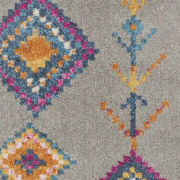 2' X 3' Gray And Ivory Geometric Area Rug