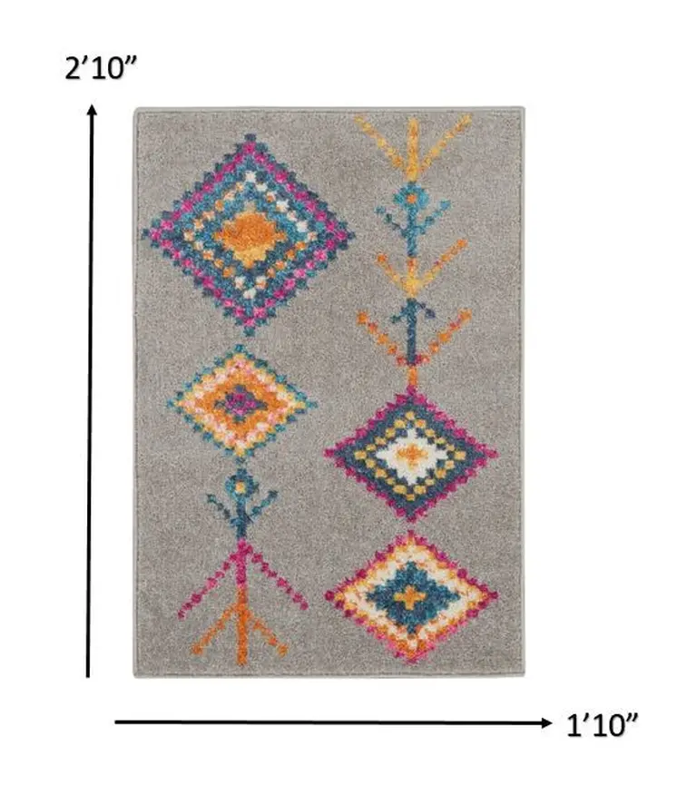2' X 3' Gray And Ivory Geometric Area Rug