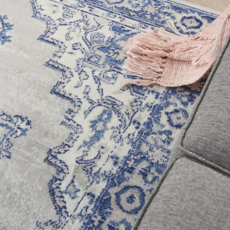 4' X 6' Blue And Gray Medallion Area Rug