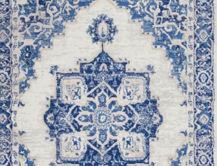 4' X 6' Ivory And Blue Medallion Area Rug