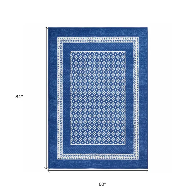 5' X 7' Blue And White Geometric Area Rug