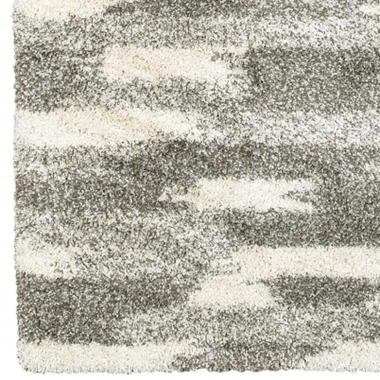 4' X 6' Gray And Ivory Geometric Pattern Area Rug